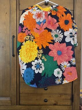 Vibrant Floral Blouse in Navy with Multicolor Blooms